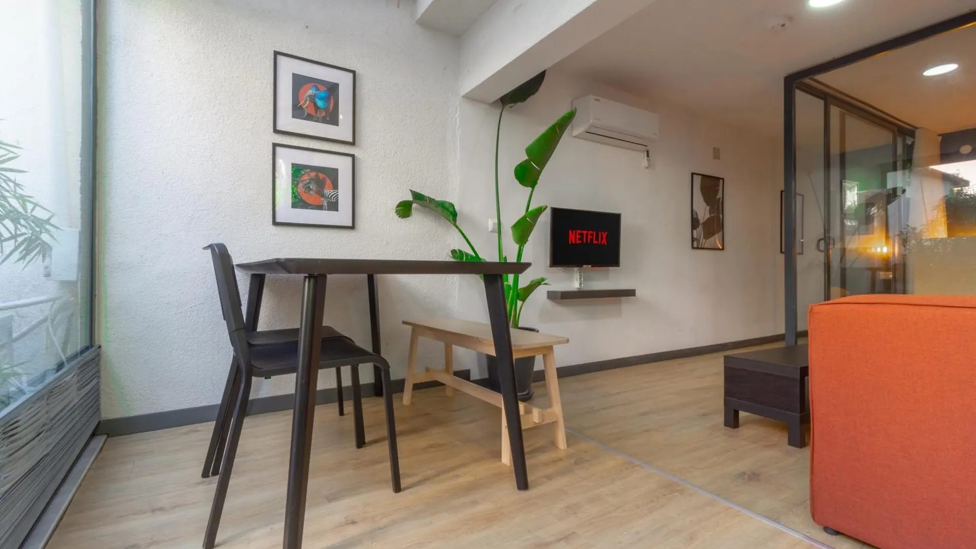 Homestay Alex Suites Lara Antalya Turkey