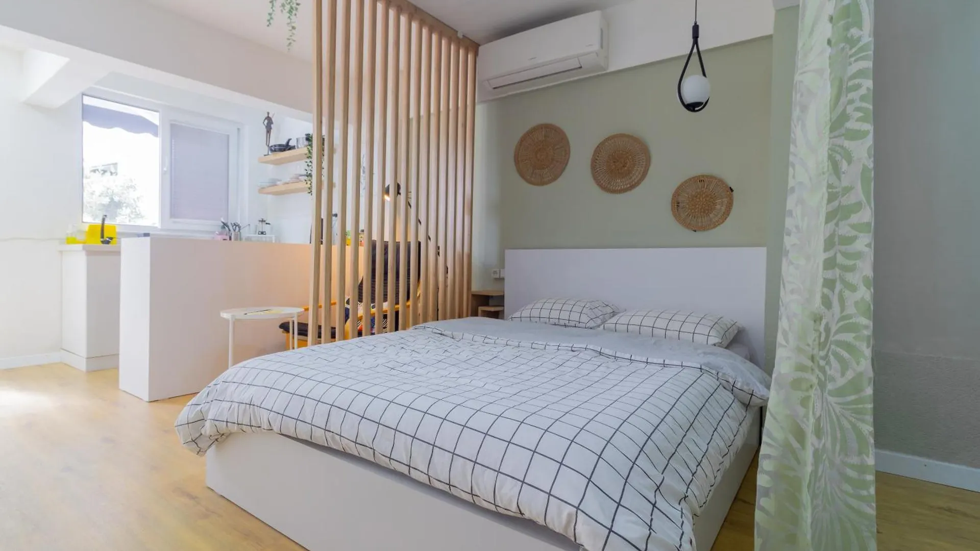 Alex Suites Lara Antalya Homestay