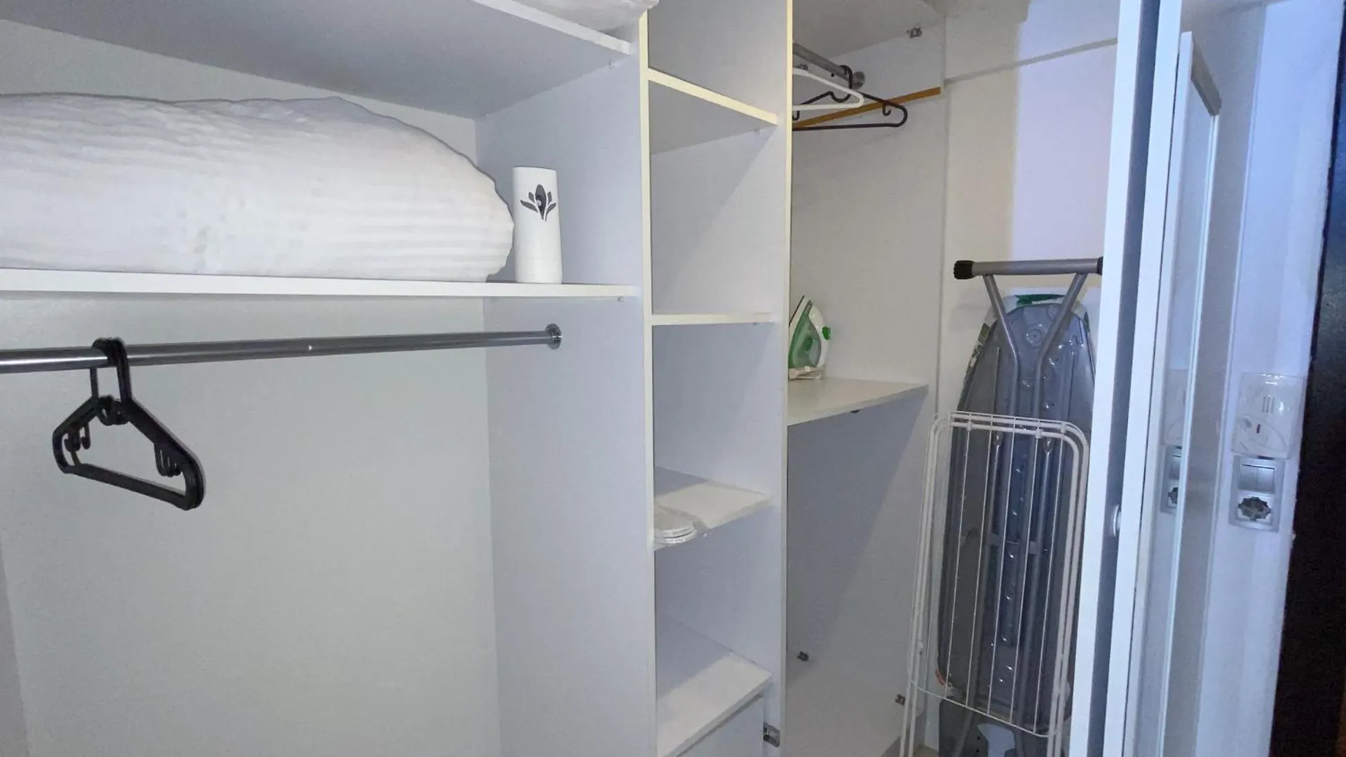Alex Suites Lara Antalya 0*,